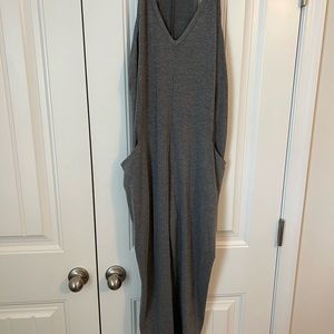 WILD FABLE Gray cotton romper with pockets